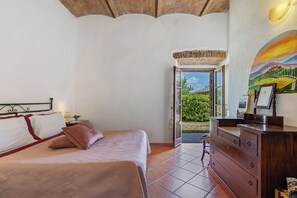 1 Schlafzimmer, Bügeleisen/Bügelbrett, kostenloses WLAN, Bettwäsche