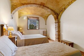 1 bedroom, iron/ironing board, bed sheets