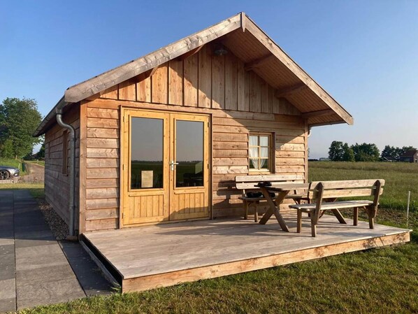 House | Outdoor dining - Frisian Hideaway With Style (Tjerkgaast)