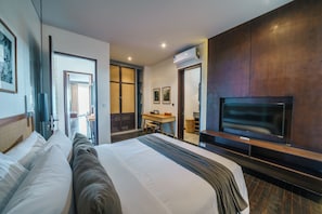 3 chambres, fer et planche à repasser, accès Internet, draps fournis