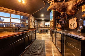 Interior - Flagstaff Retreat 8BR Hot Tub Sauna Massive Game Room Sleeps 16+ Pets (Flagstaff)