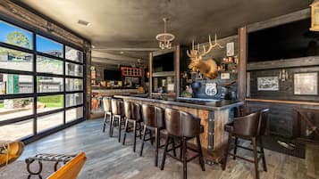 Bar (en la propiedad)