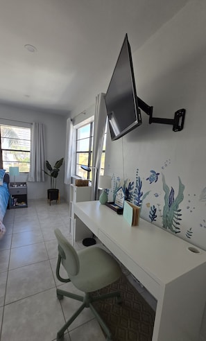 1 chambre, fer et planche à repasser, Wi-Fi, draps fournis
