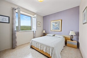 Apartemen | 2 kamar tidur dan setrika/meja setrika