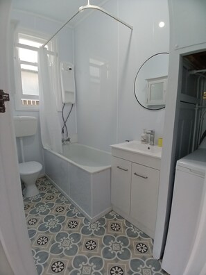 Towels, soap, toilet paper