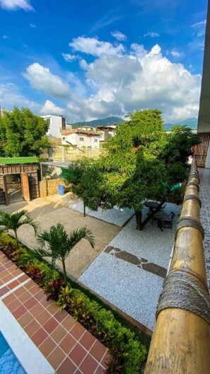 Free self parking - arhuacos hostal (Santa Marta)