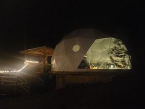 Exterior - Fieldbrook Gnome Dome (McKinleyville)
