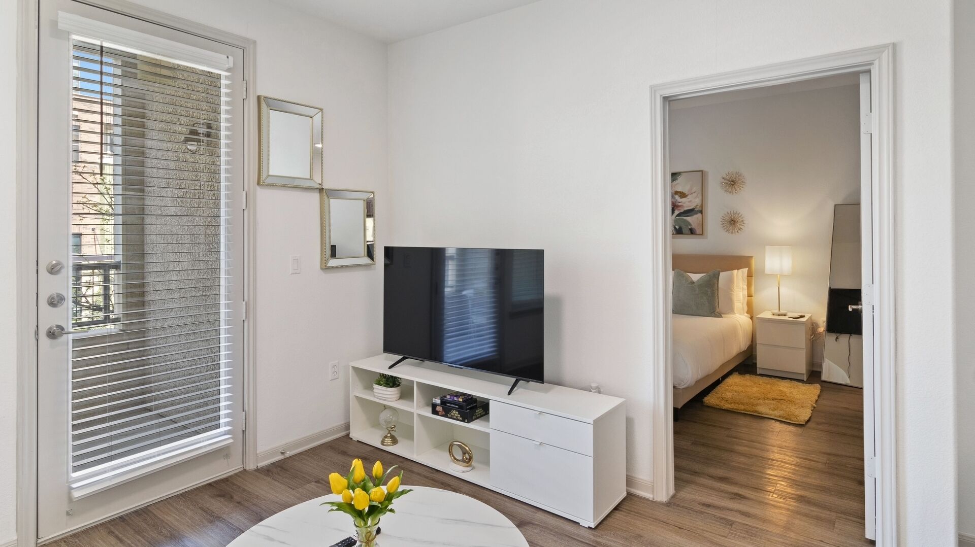 1 多间卧室、熨斗/熨衣板、WiFi、床单