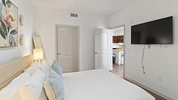 1 chambre, fer et planche Ă repasser, Wi-Fi, draps fournis