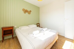 1 habitación y ropa de cama 