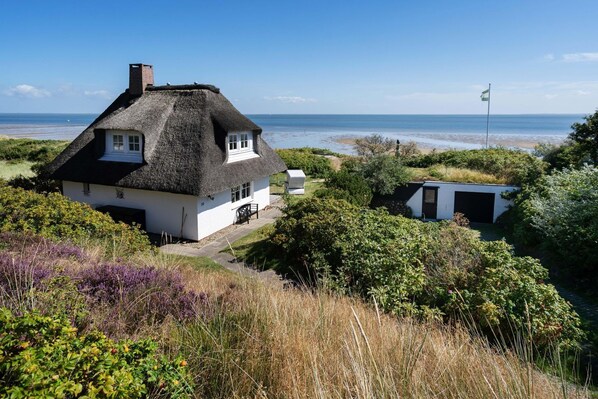 Imagen sin descripción, 1 de 32, botón