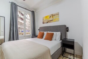3 chambres, fer et planche Ă repasser, Wi-Fi, draps fournis