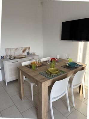 Dining - Federiche's Home Marittima - Diso (Diso)