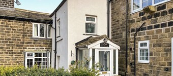 Bank Top Cottage - UK49215