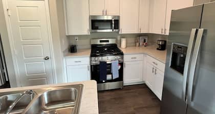 Charming Brand New 3BD house with stunning wooded views,Fiber optics,fenced yard