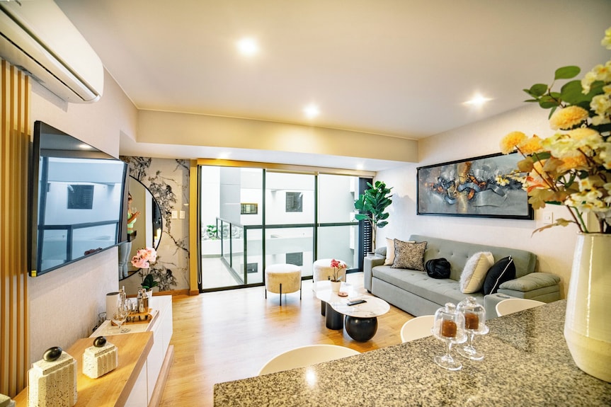 Beautiful And Well Located - Lima
