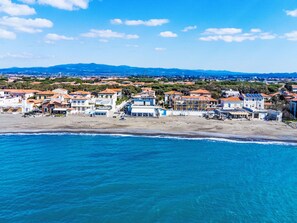 Beach nearby - Apartment MaPo by Interhome (Cecina)