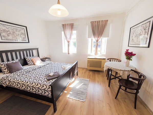 2 quartos, Wi-Fi, roupa de cama