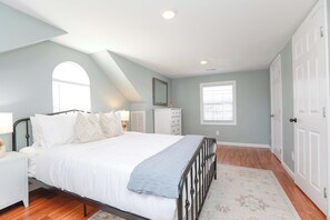 5 bedrooms, iron/ironing board, travel crib, WiFi