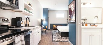 Etta James-Inspired Stay | Elegant & Walkable