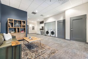 Interior - Otis Redding Design - Downtown - Walk Score 72 (Macon)