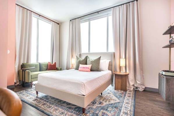 Strykejern/-brett, wi-fi og sengetøy