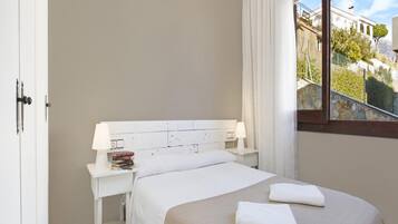 Villa | 5 bedrooms, iron/ironing board