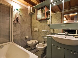 Towels - Cascata by Interhome (Madesimo)