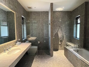 Deluxe Villa, Garden View | Bathroom - Suan Kaew Park (Mae Rim)