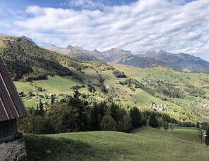 Vue depuis lâhĂ©bergement
