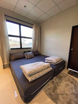 Wifi gratis y ropa de cama