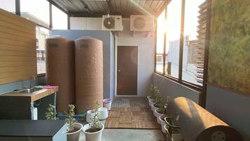 Signature Studio Suite | Terrace/patio