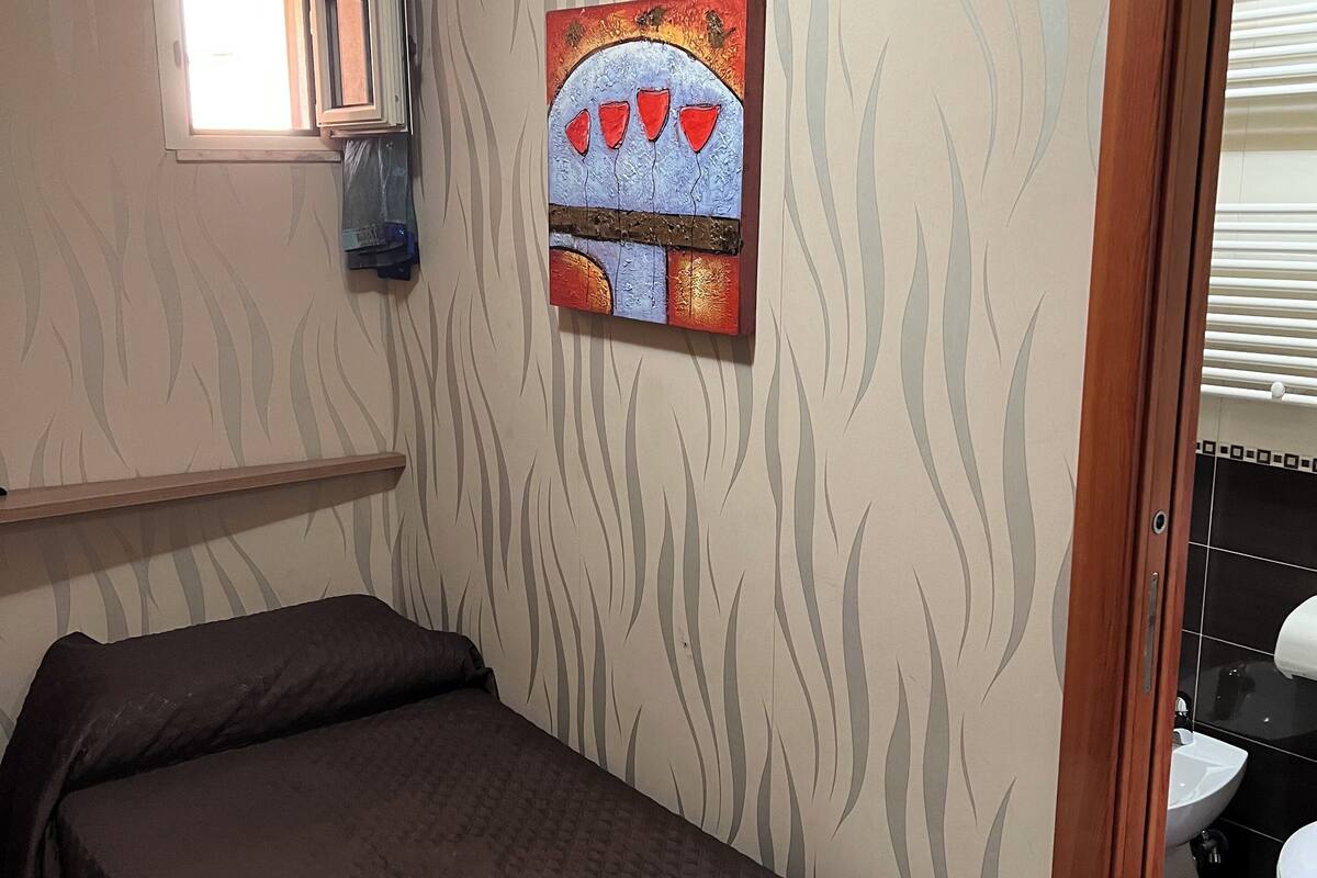 Classic Single Room, City View