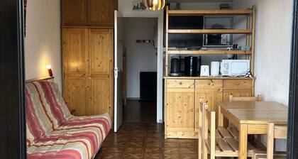 Studio for 4 People