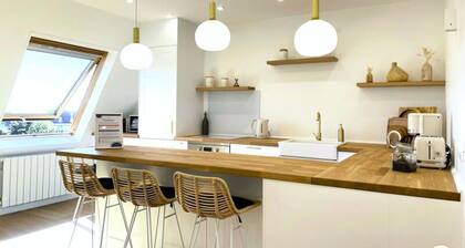 The Grand Palais Beach Sea View Tennis