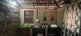 Shiva kashi Home stay 