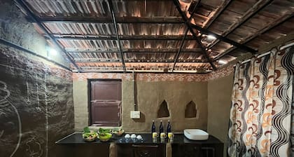 Shiva kashi Home stay