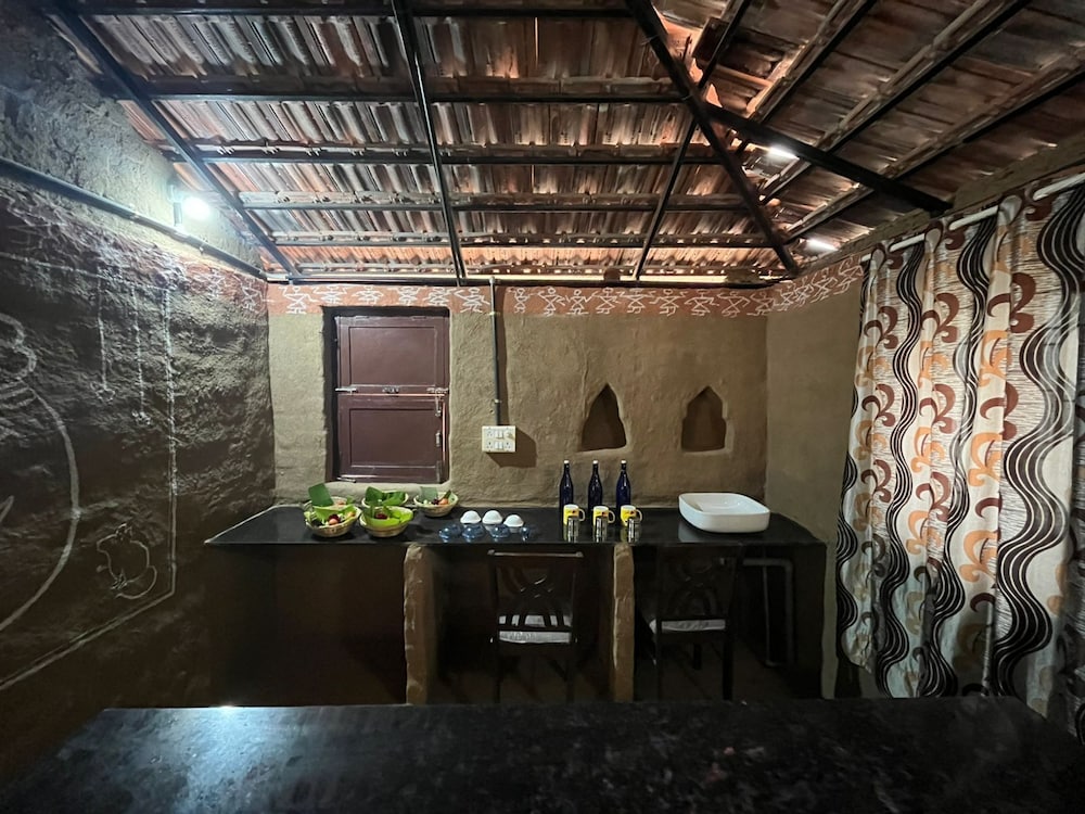 4 Star Hotels