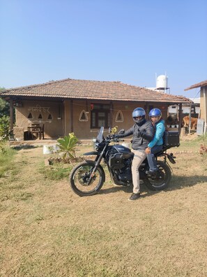 Bicycling - Shiva kashi Home stay  (Kasrawad)