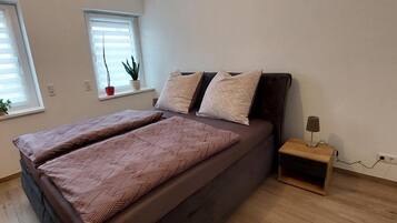 2 bedrooms, free WiFi, bed sheets