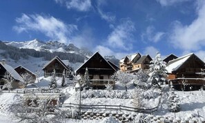 Exterior - 3 Rooms for 6 People (Reallon)