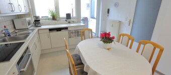 City Apartment 12b - Located right next to the pedestrian zone and Brühl Palace Park