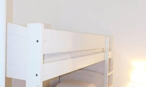 Iron/ironing board