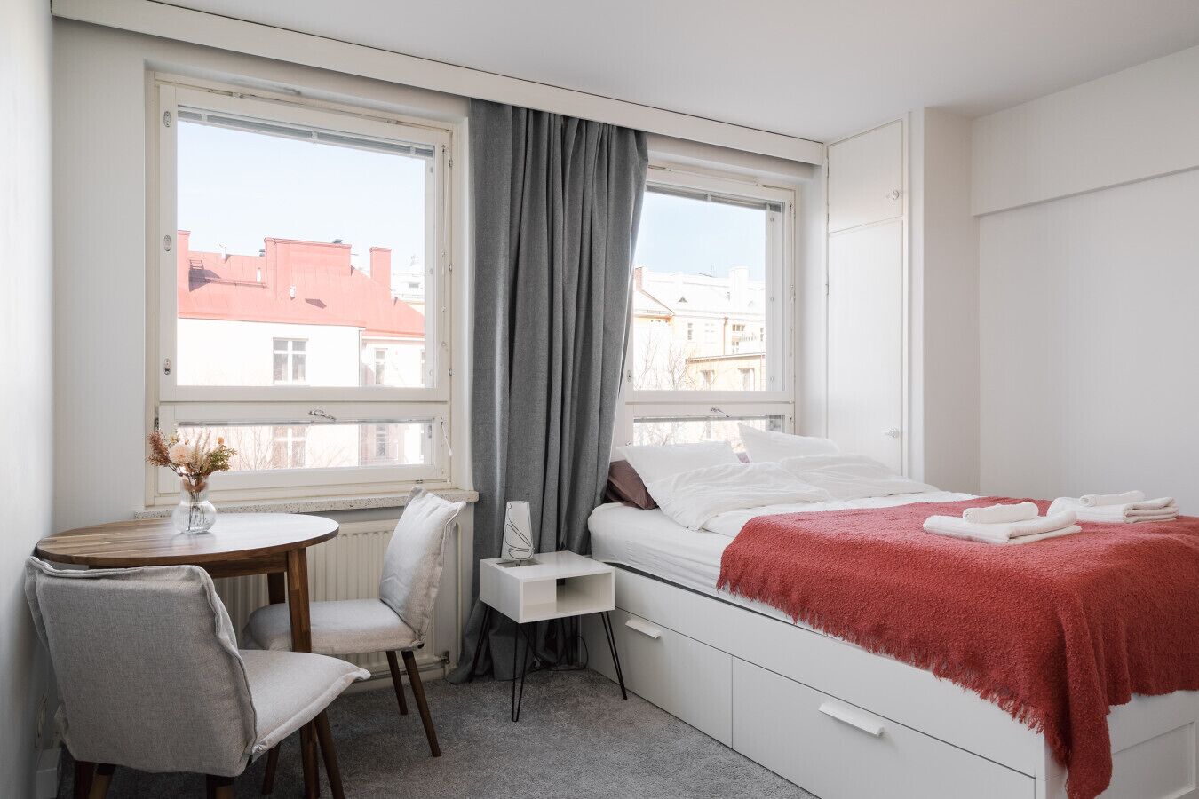 1 bedroom, desk, free WiFi, bed sheets