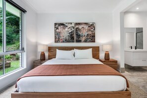4 bedrooms, iron/ironing board, free WiFi, bed sheets - Bridge Creek Retreat (Maleny)