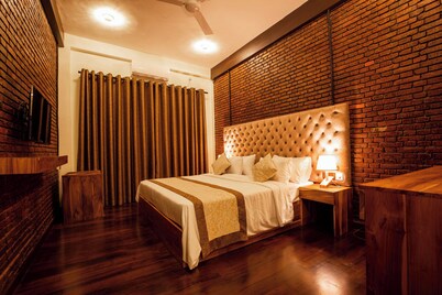 Manthra Leisure