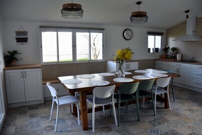 Resting place with swimming pool, garden, BBKA. Fluvial Beach. Toledo and Puy Du Fou