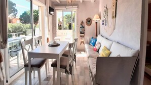 Apartment | Living room - Apartment in Calella Near the Beach (Palafrugell)