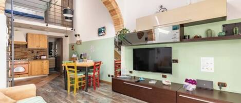 تلفزيون ذكي، كُتُب