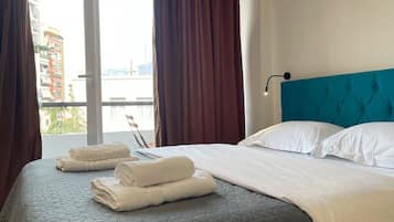 1 bedroom, in-room safe, free WiFi, bed sheets